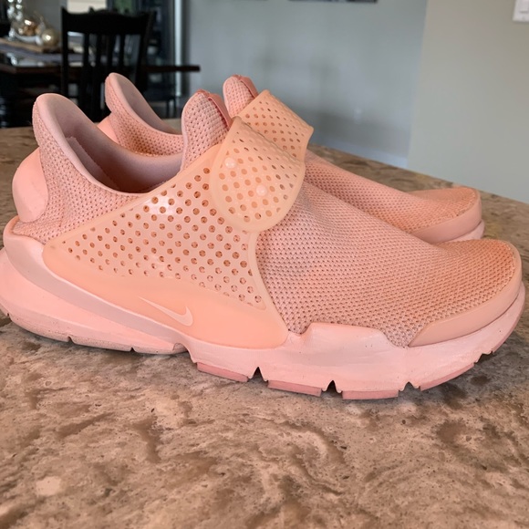 Nike Sock Dart - Picture 2 of 5